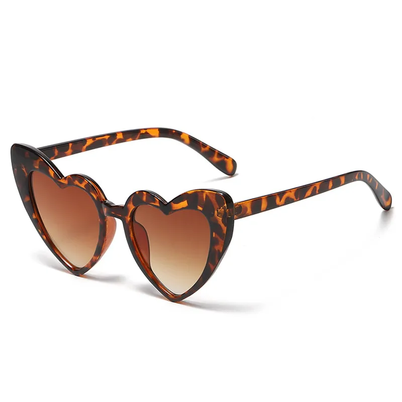 Women Fashion Heart Shaped Effects Glasses Watch The Lights Change To Heart Shape At Night Diffraction Glasses Female Sunglasses - Image 9