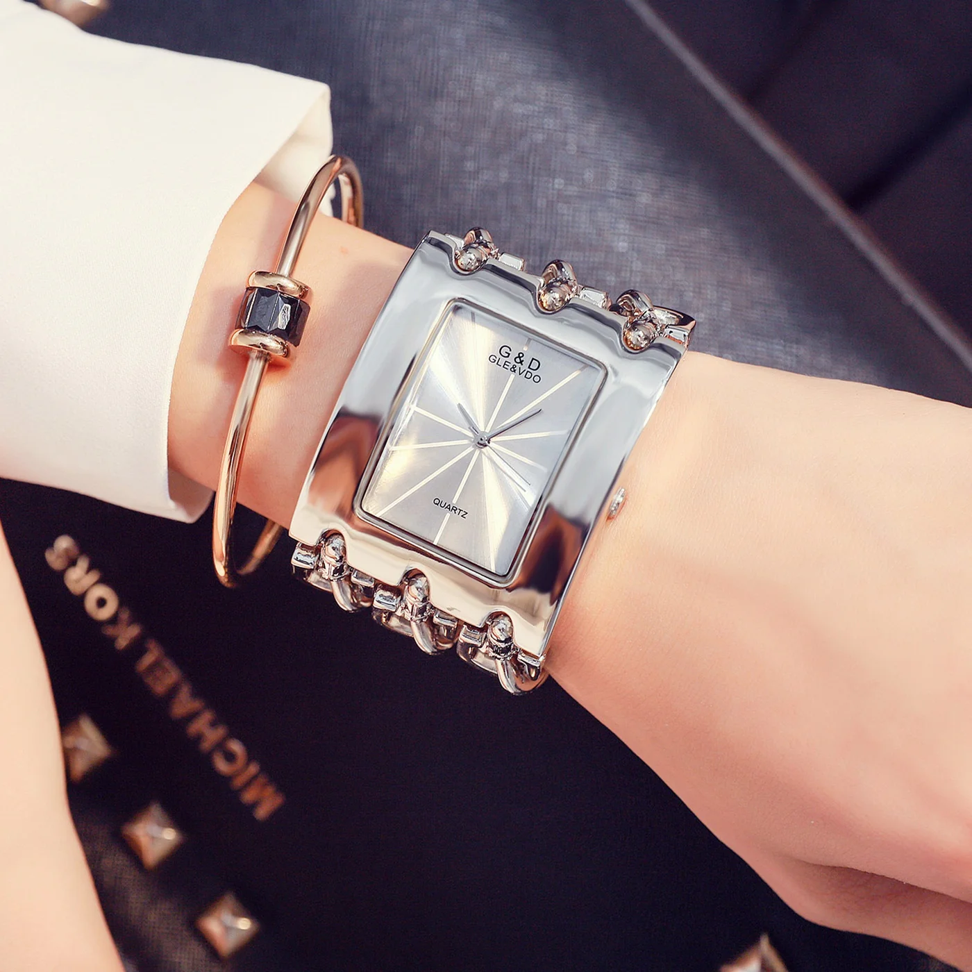 Women Luxury Brand Watch Dress Rhinestone Women Wristwatches Stylish Gold Female Watches - Image 4