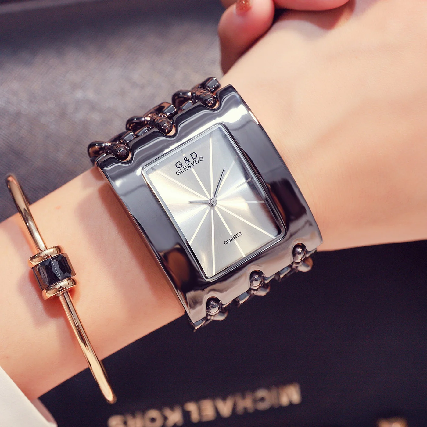 Women Luxury Brand Watch Dress Rhinestone Women Wristwatches Stylish Gold Female Watches - Image 5