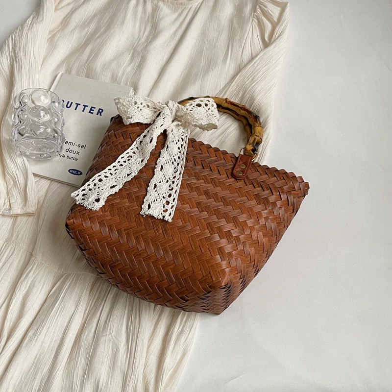 Women's Beach Bag Fashion Commuter Straw Woven Bag - Image 6