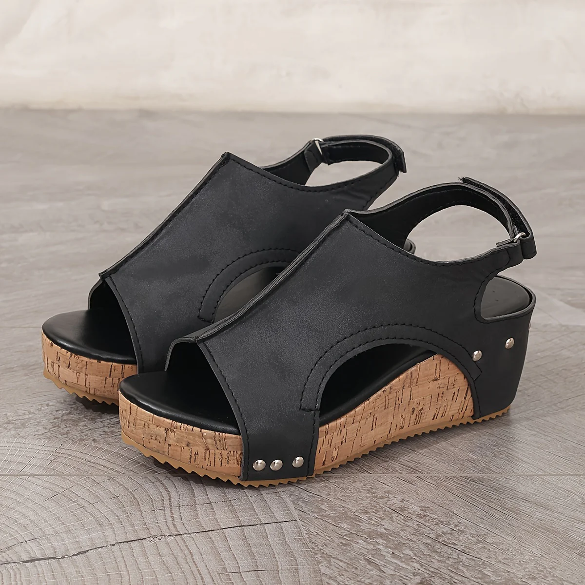 Womens Fashionable Retro Wedge Sandals - Stylish Peep Toe, Adjustable Buckle & Slingback - Comfortable Platform for Casual Summer Outings - Image 5