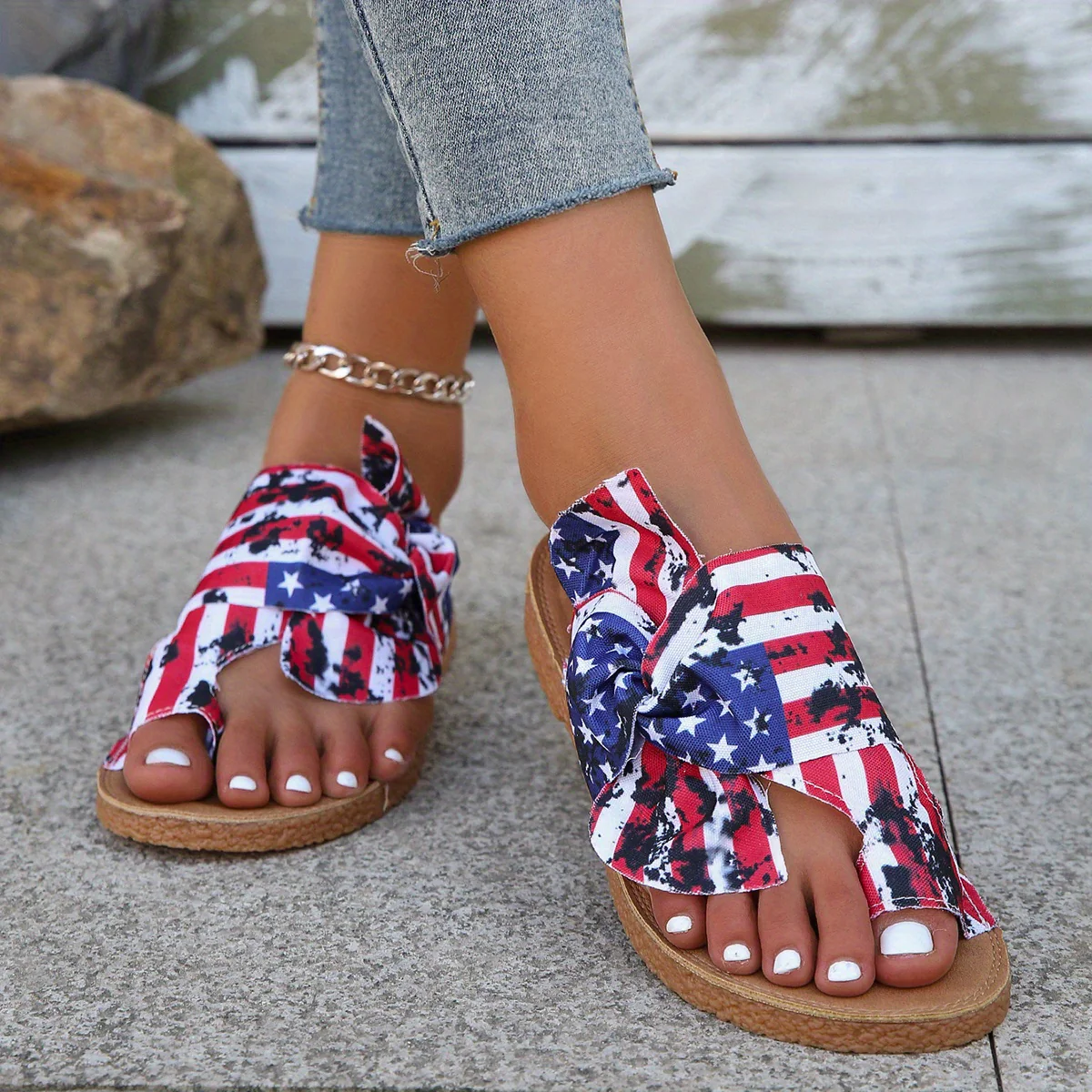 Women's Flag Pattern Slide Sandals, Bowknot Toe Loop Slip On Flat Shoes, Casual Sandals For The 4th Of July Summer Casual Shoes For Independence Day - Image 24