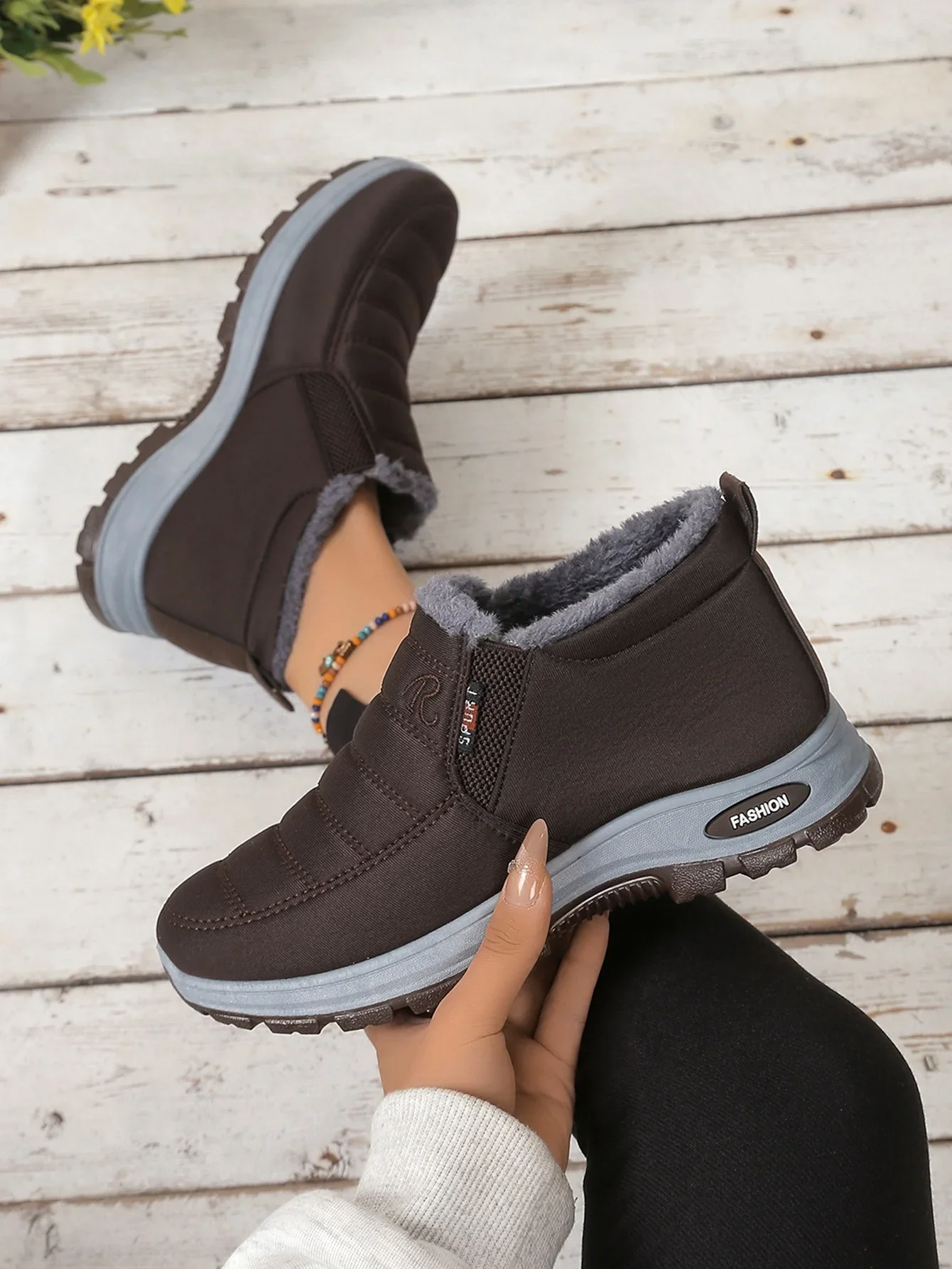 Women's shoes, winter cotton shoes with fleece and thickened mid-top, warm and casual snow boots - Image 10