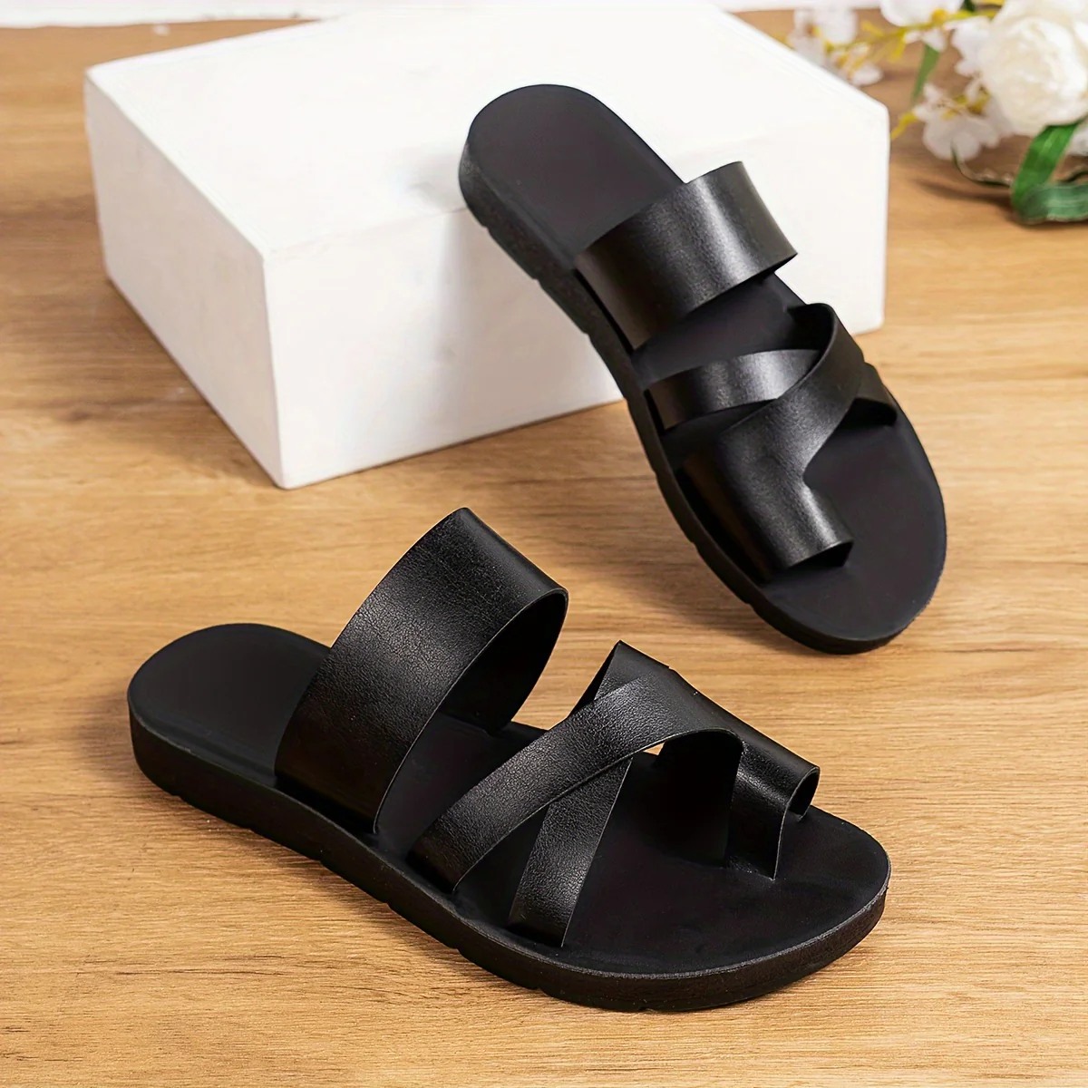 Women's Solid Color Slide Sandals - Casual Loop Toe Flat Summer Shoes, Lightweight Beach Shoes - For Women - Suitable for Summer, Beach, Vacation - Perfect Gift for Women - Image 5