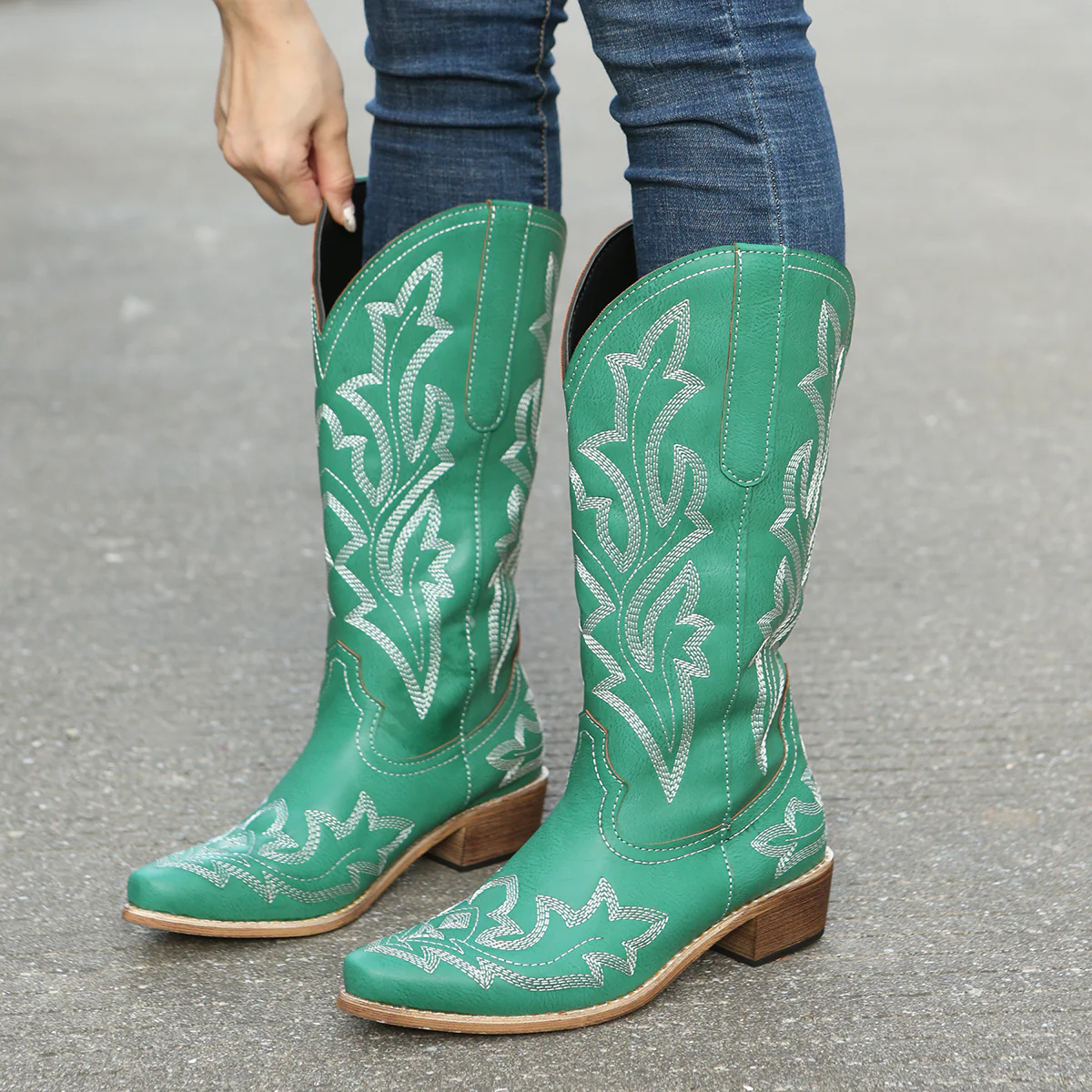 Women's Western Mid Calf Boots, V-cut Embroidery Cowgirl Boots, Retro Style Pointed Toe Slip On Shoes - Image 25