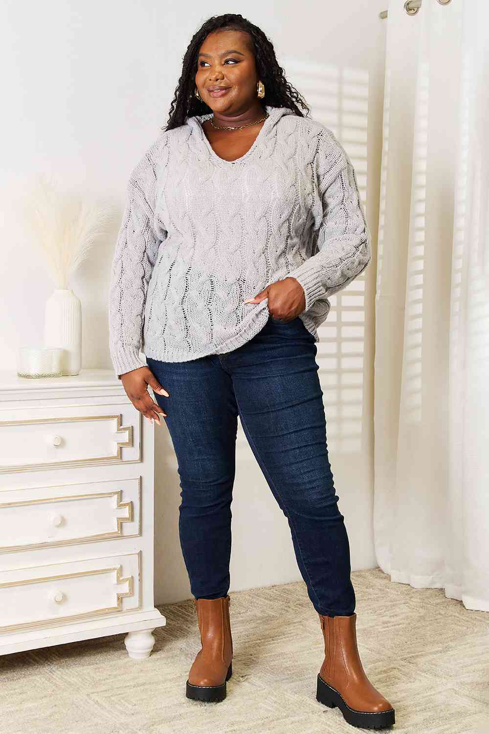 Woven Right Cable-Knit Hooded Sweater - Image 12