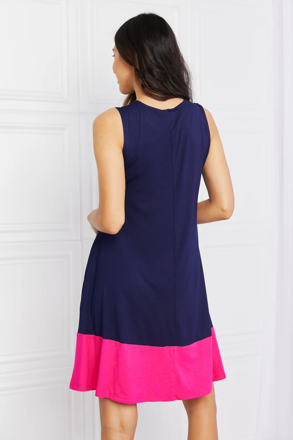 Yelete Full Size Two-Tone Sleeveless Mini Dress with Pockets - Image 8