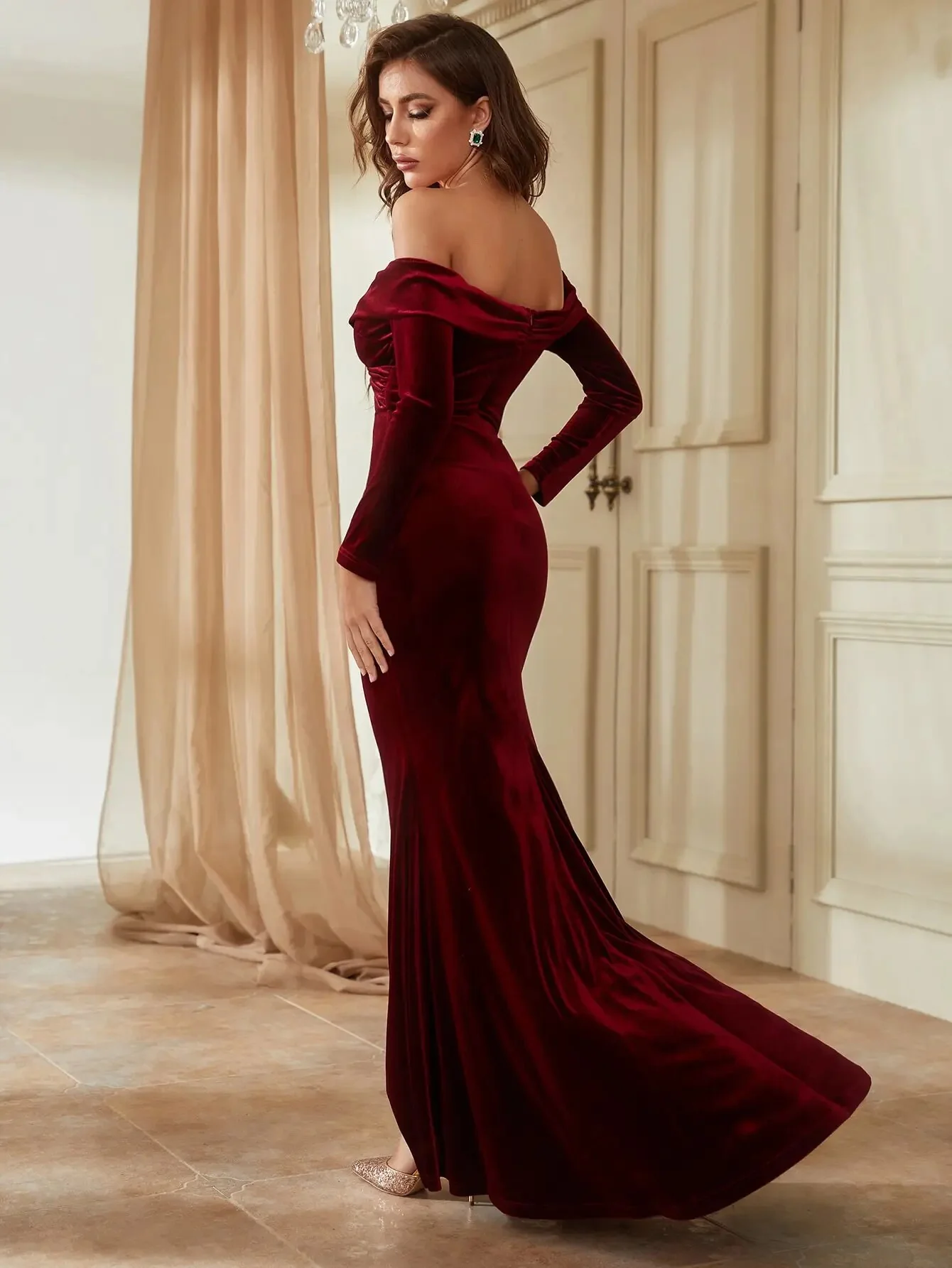YISIKADO Off Shoulder Velvet Formal Dress - Image 2
